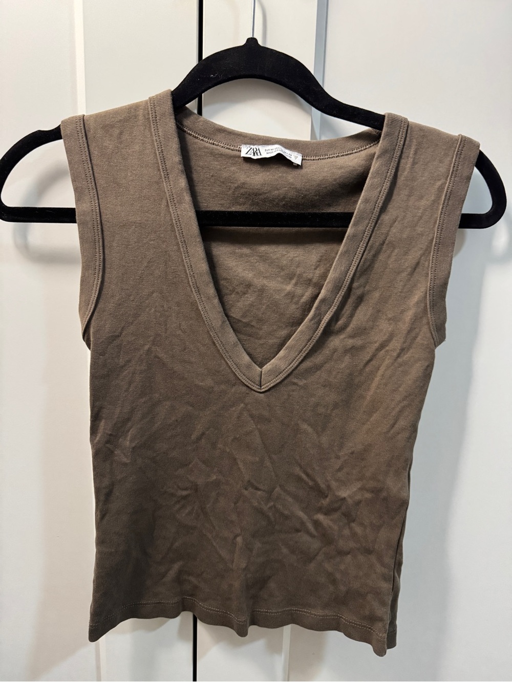 Zara Olive-Brown V-Neck Ribbed Tank Top